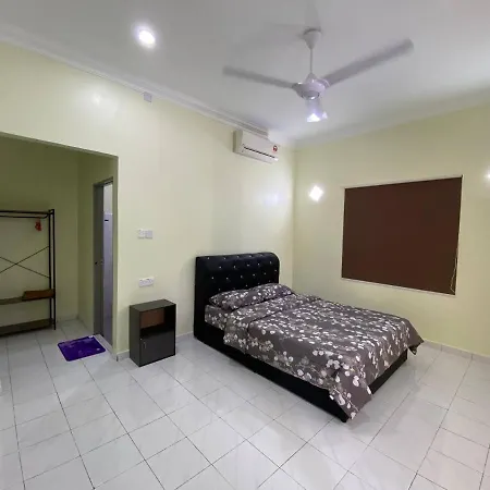 Room/Homestay Nazadja Sungai Besar Exterior photo