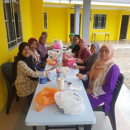 Room/Homestay Nazadja Sungai Besar Exterior photo