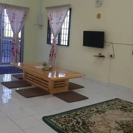 Room/Homestay Nazadja Sungai Besar Exterior photo
