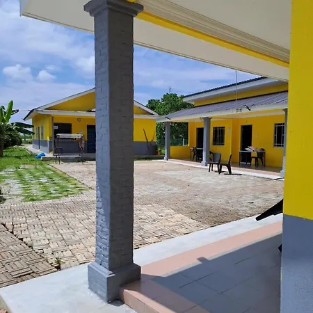 Room/Homestay Nazadja Sungai Besar Exterior photo