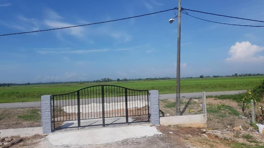 Homestay Room/homestay Nazadja Sungai Besar