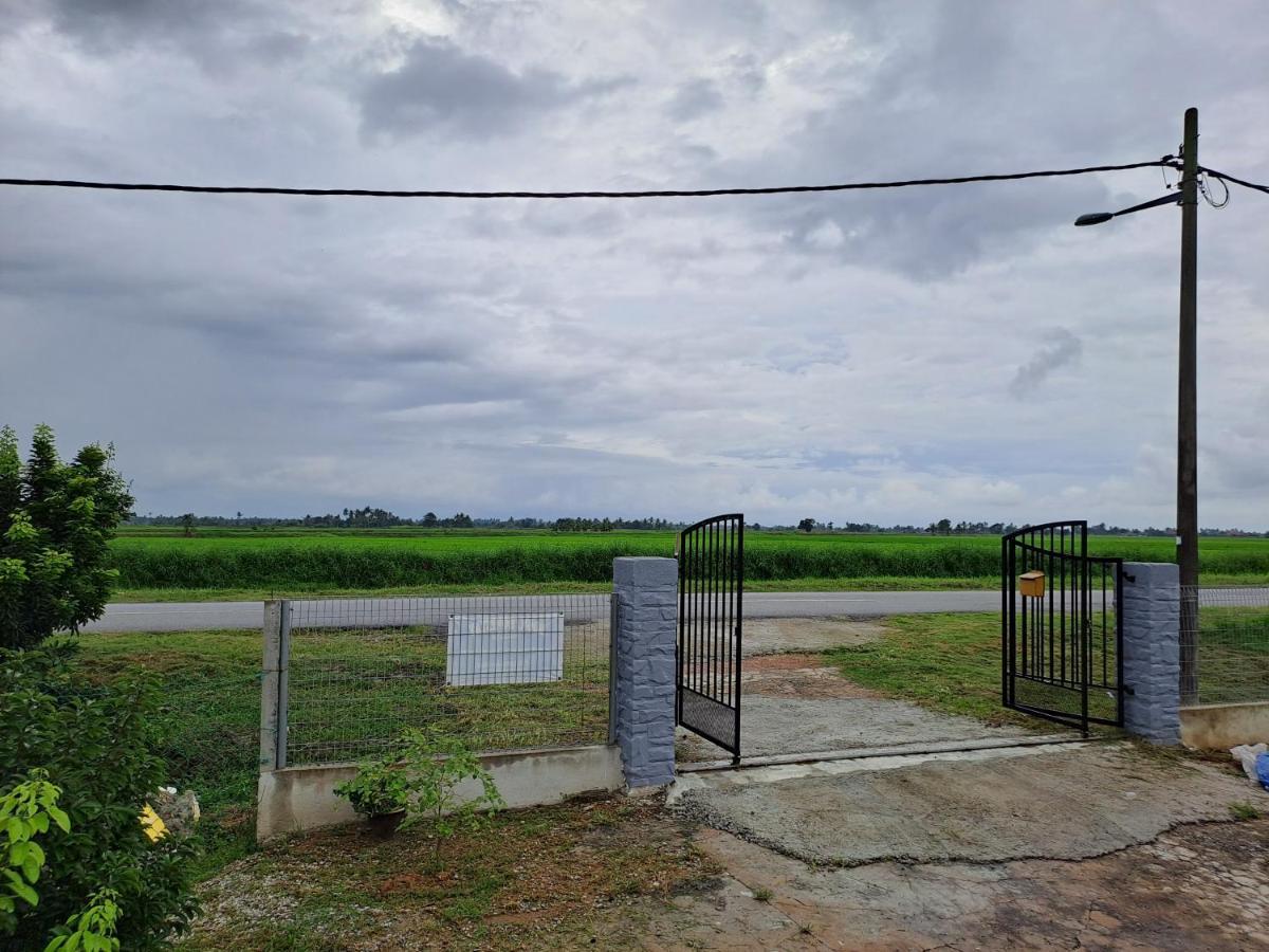 Homestay Room/homestay Nazadja Sungai Besar